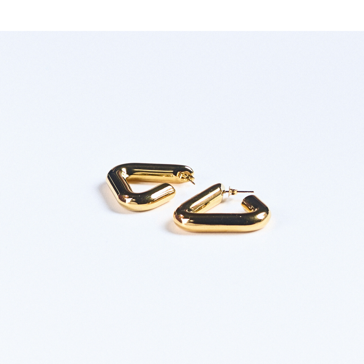 Helena Chunky Triangle Hoops