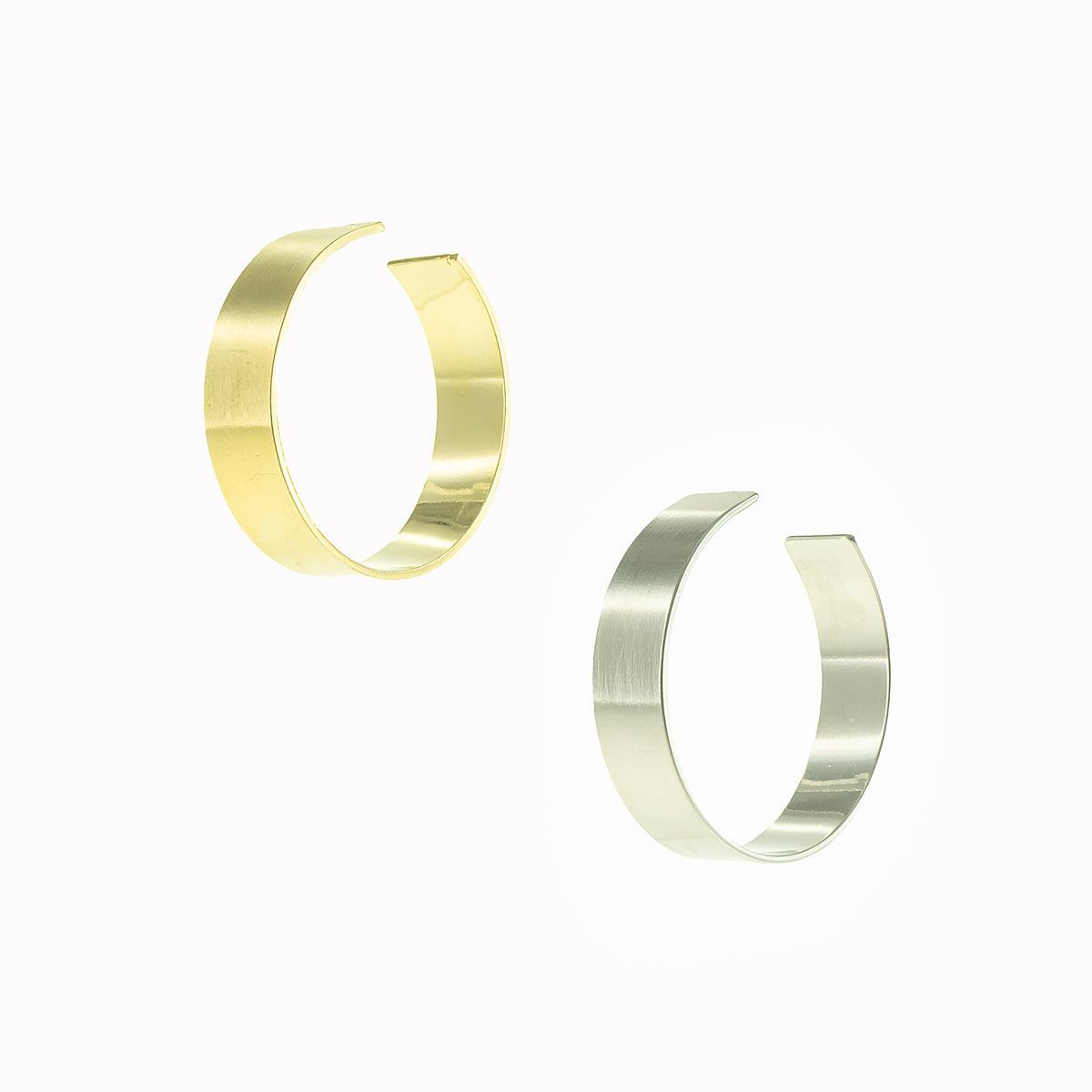 Tabitha Sleek Hoops