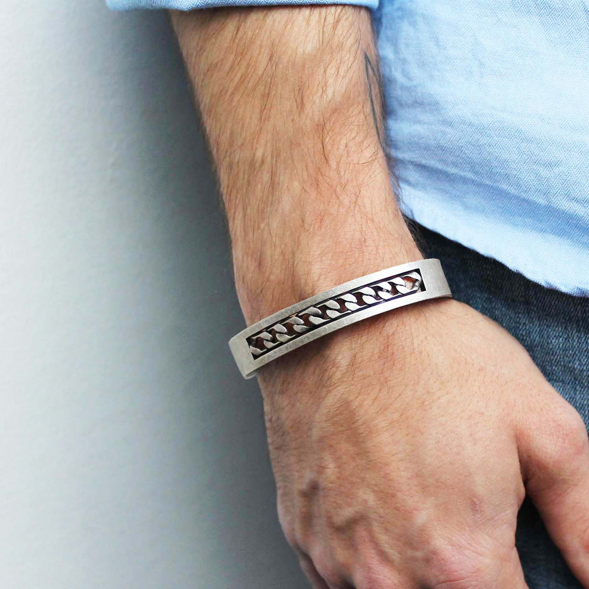 Evangeline Interlock Bracelet