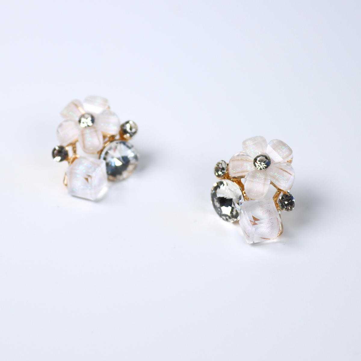 Fiora Earrings